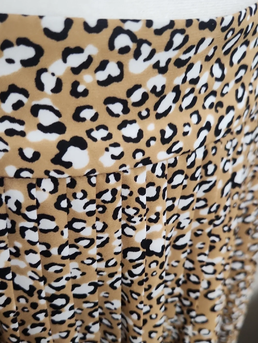JCrew Leopard Print Pleated Skirt